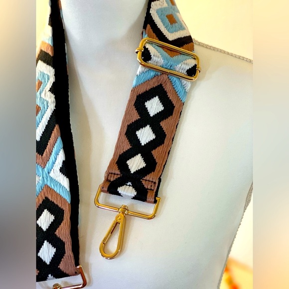 BRAND NEW! Aqua Brown Crossbody Strap💙 ~BAG NOT INCLUDED~ - Picture 3 of 8